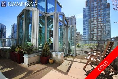 Kimmins and Associates Luxury Real Estate - Downtown Vancouver Condo for sale:  2 bedroom 757 sq.ft. V1000780